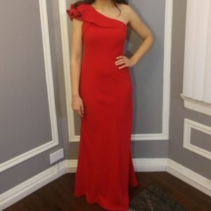 Carmen Marc Valvo dress